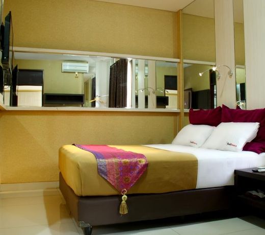 Latief Inn Hotel by Reddoorz