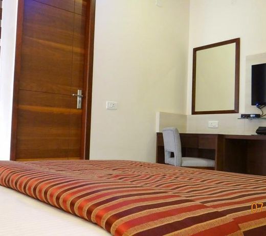 Maharaja INN Chikmagalur