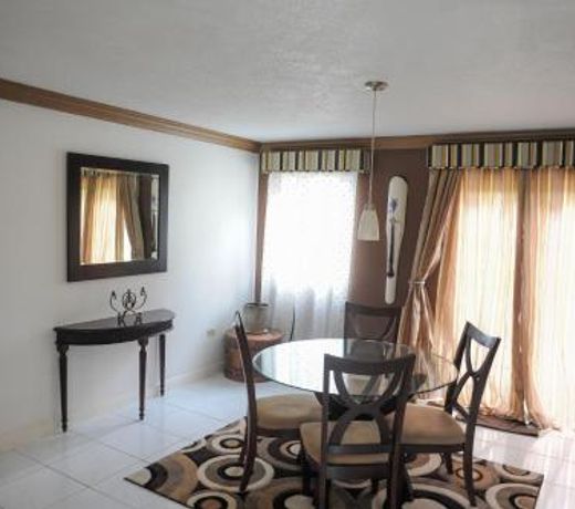 Mango Walk Country Club Suites