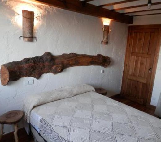 Casa Rural Bioenergetica La Serrezuela