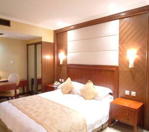 Qinwang Hotel