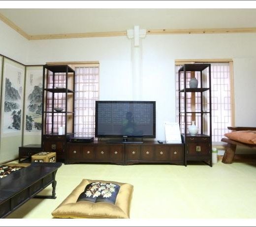 Gwiae Traditional House