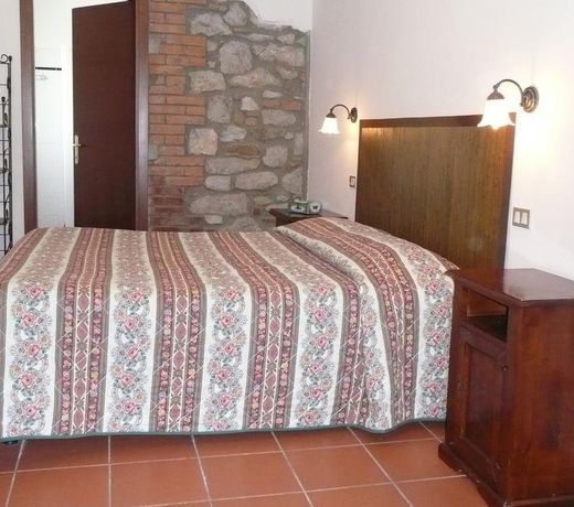 PODERE OSLAVIA AZ.AGR.BIO GIANNINI