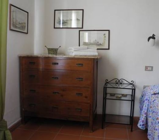 PODERE OSLAVIA AZ.AGR.BIO GIANNINI