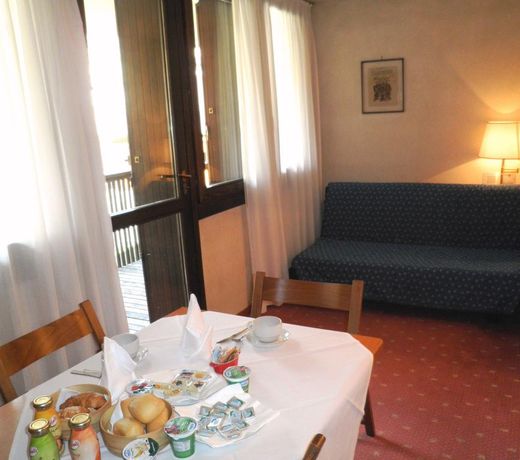 R.T.A. Hotel des Alpes 2