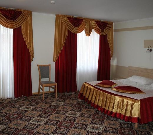 Hotel Russia