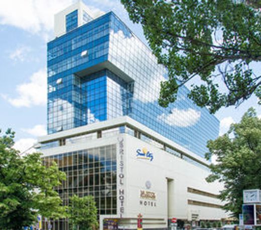 Bristol Central Park Hotel