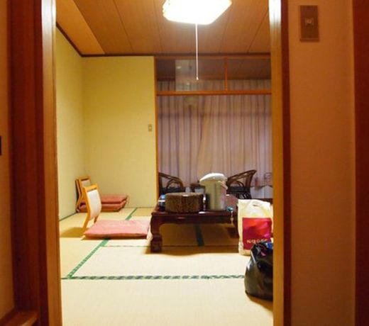 Toki Densetsu to Rotenburo no Yado Kiraku