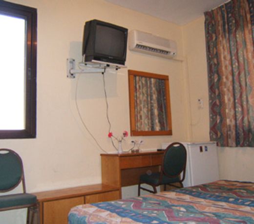 Ginot Yam Hotel