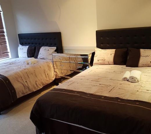 Moya Self Catering Cape Town