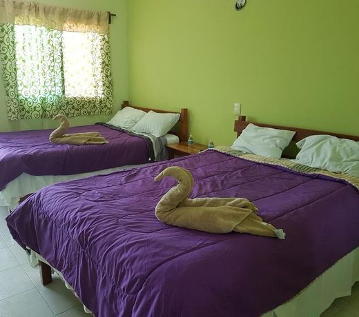 Hotel Iker