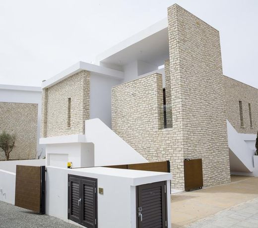 Cap St Georges Villas