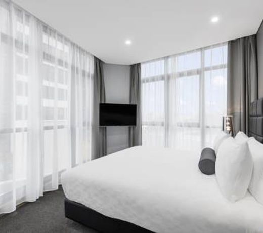 Meriton Suites Church Street, Parramatta