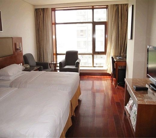 Golden Lake Business Hotel