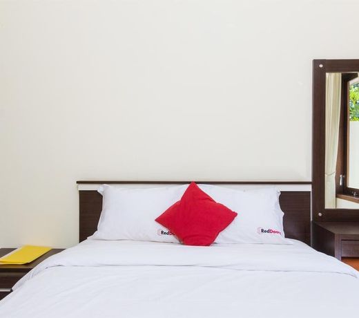 RedDoorz @ Batur Sari Sanur