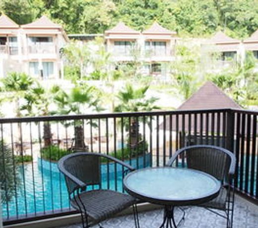 Hula Hula Resort, Ao Nang -SHA Extra Plus