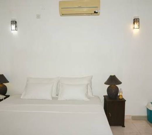 Liana Private Villa near Tangalle Beach