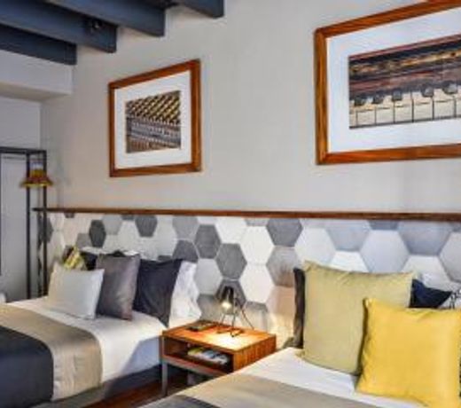 Hotel Criol