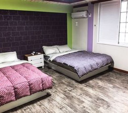 Kimchee Busan Downtown Guesthouse