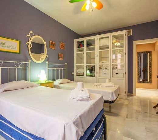 SevillaHome - Bonito Piso Junto al Rio