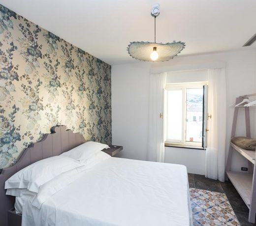 Palazzo Conti Camere & Suites