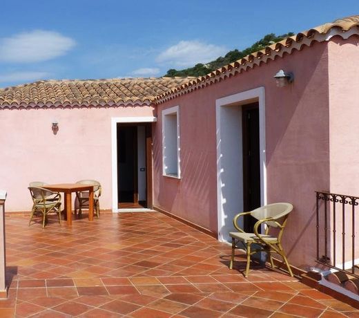 Hotel Funtana Ena