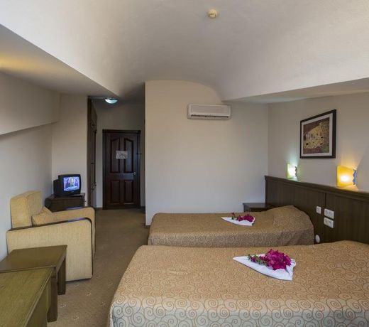 Botanik Felizya Hotel