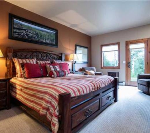 Churchill Lodge Grande