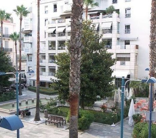Riviera Vip Cannes Centre