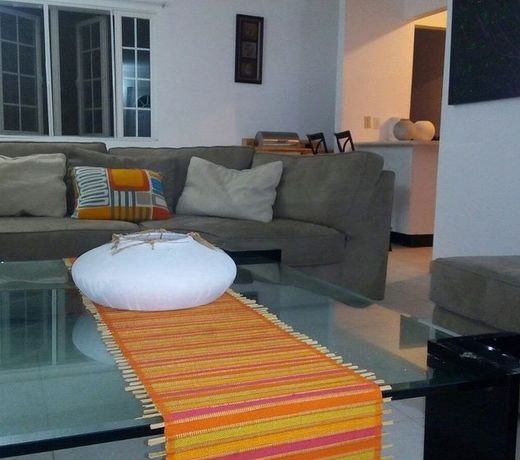 Signature Sky's Guest Apartments