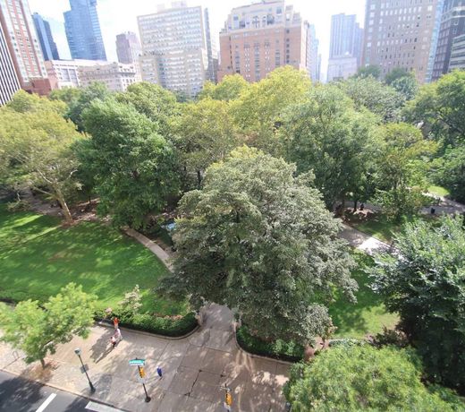Renaissance Properties - W Rittenhouse Sq