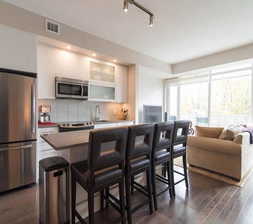 LM Stays - Richmond Road Condo