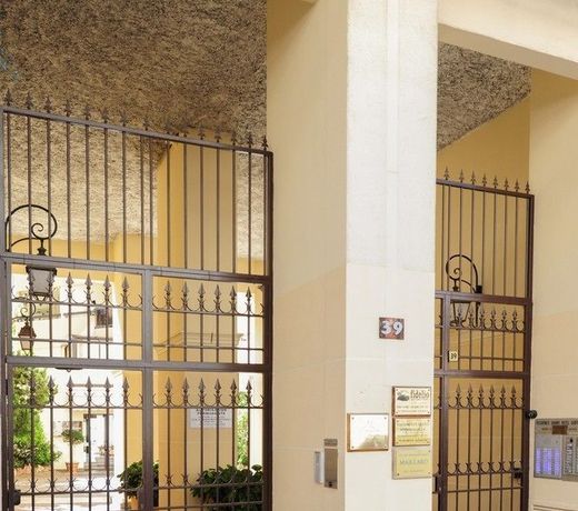 Gioffredo House