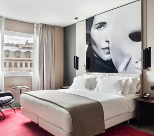 NH Collection Madrid Suecia