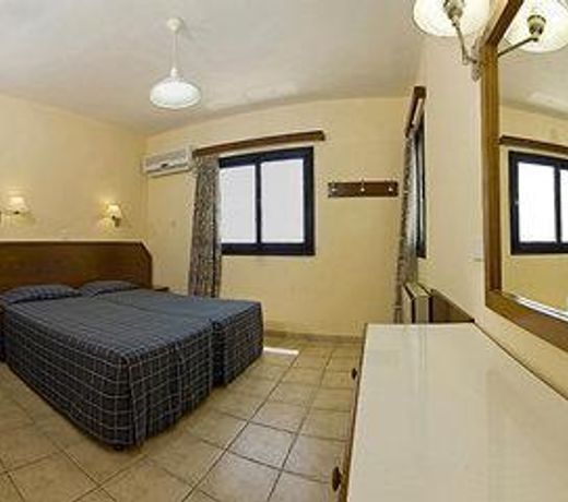 Takkas Hotel Apartments
