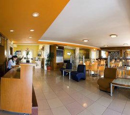 Takkas Hotel Apartments