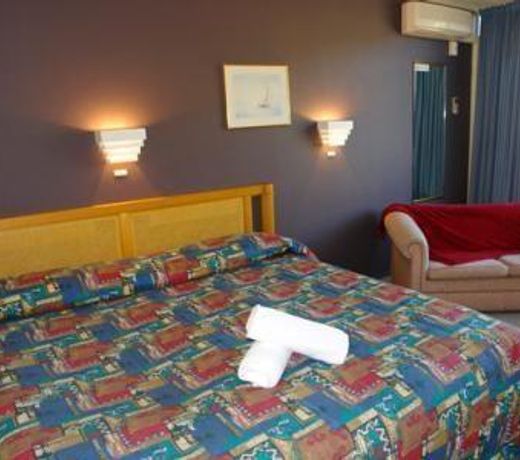 Tennyson Hotel
