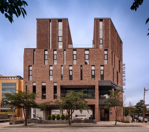 Boutique Hotel BomBom