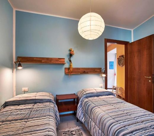 Bella Omegna Apartments