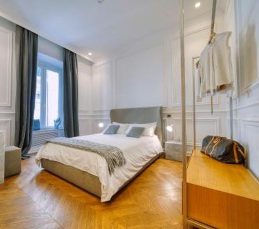 Via Chiodo Luxury Rooms