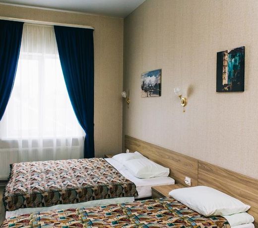 Small Hotel