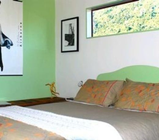 THE ROCKS HOMESTAY