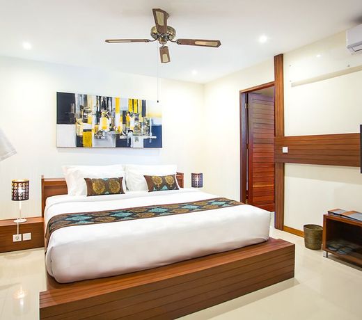Lumi Hotel