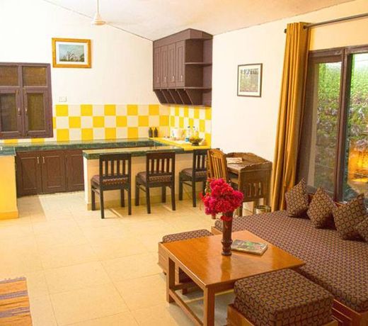 Gazaari Greenz Cottages And Resort