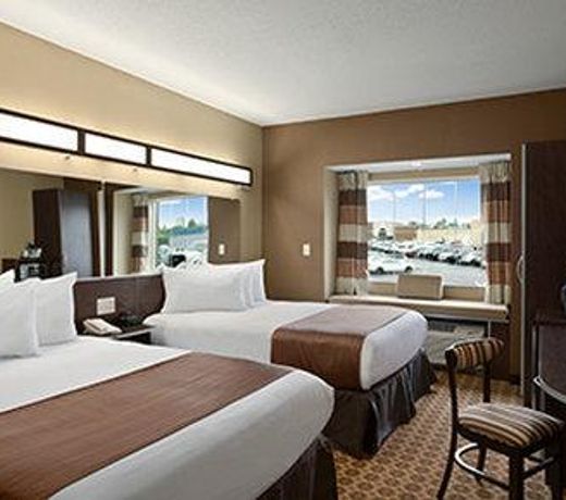 Microtel Inn & Suites Fairmont