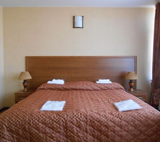 Hotel Oka
