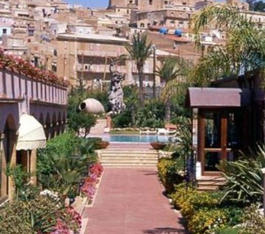 VILLA SIKANIA PARK