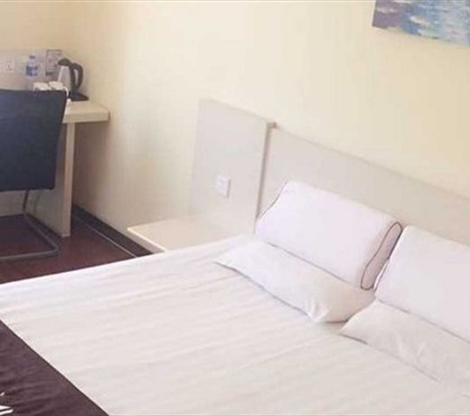 Hanting Hotel (Zhengzhou Ruhe Road)