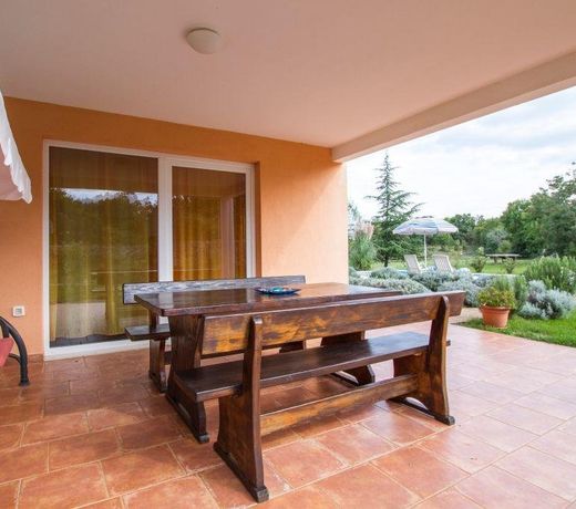 Holiday home Sv.Bartul-Becici V