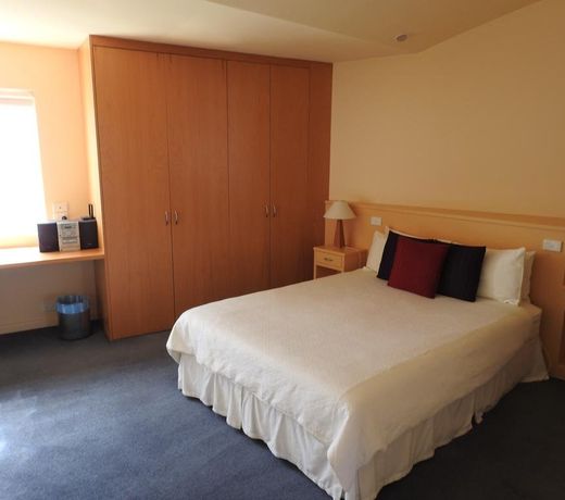 Waves Luxury Suites
